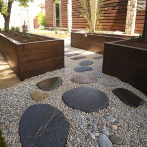 10-ukladannya-dekorativnogo-kaminnya- (1)